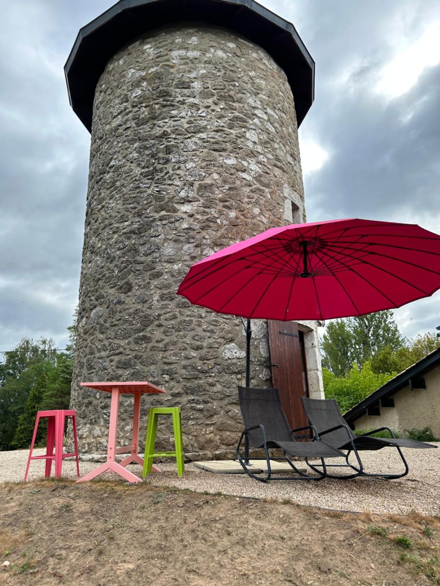 Moulin A Vent De Prentygarde En Dordogne Daire Vélines Dış mekan fotoğraf